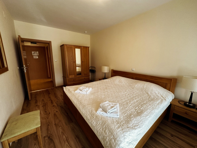 Ексклузивен двустаен апартамент в 4★ комплекс Parklands