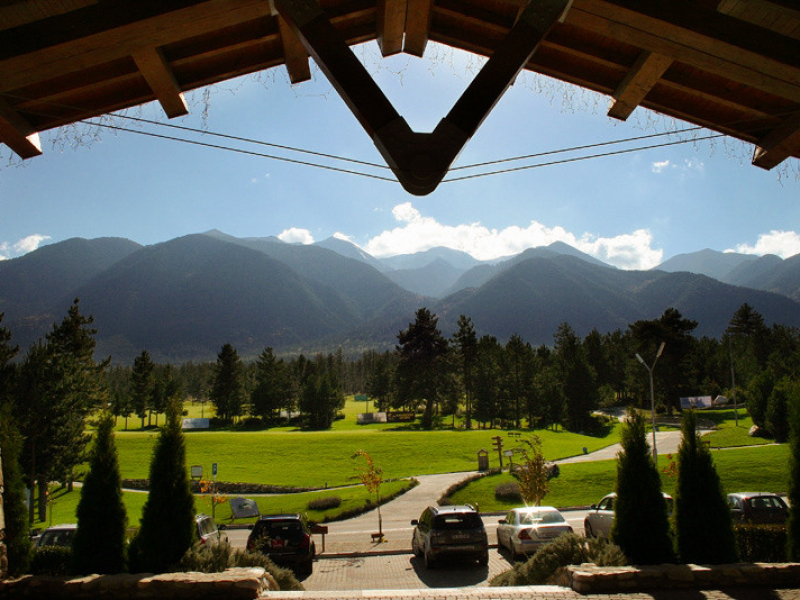 Напълно обзаведен едностаен апартамент в голф комплекса Pirin Golf & Country Club