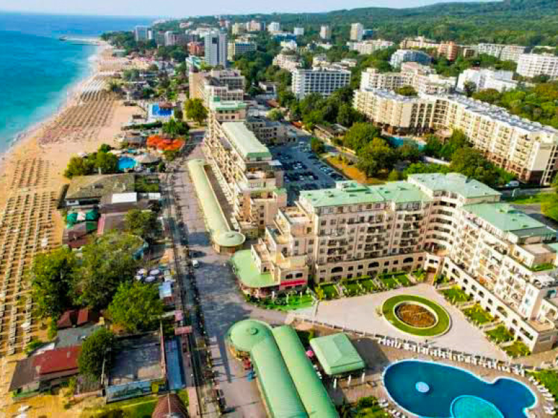 Луксозен апартамент №321 в ризорт SIRENA – Златни пясъци