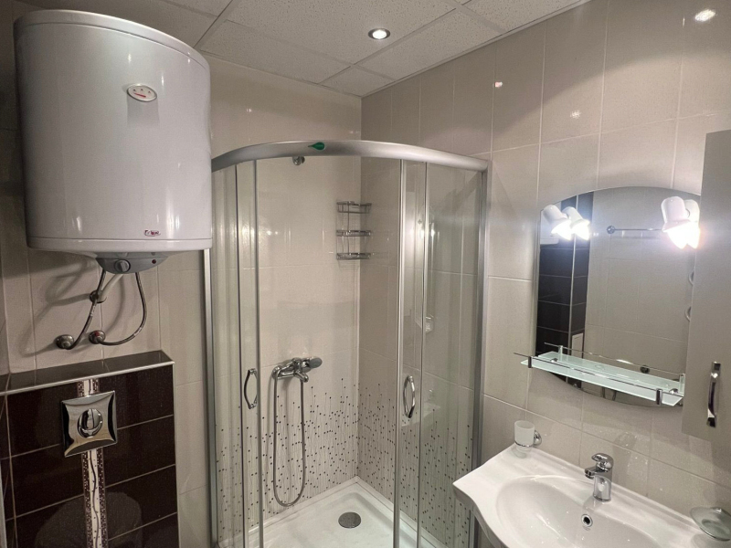 2-стаен апартамент | 72.47 м² | 1-ви етаж | западно изложение